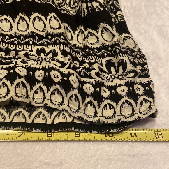 UMGEE Size M Long Sleeve Shorts Jumper Romper - Picture 8 of 12